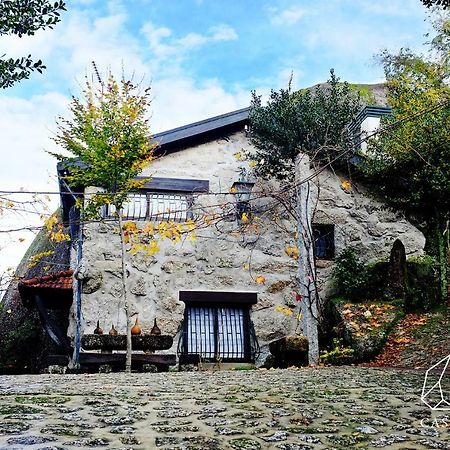 Вилла Casa Do Penedo Geres Терраш-ди-Бору Экстерьер фото