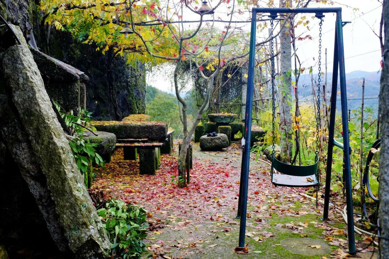 Вилла Casa Do Penedo Geres Терраш-ди-Бору Экстерьер фото